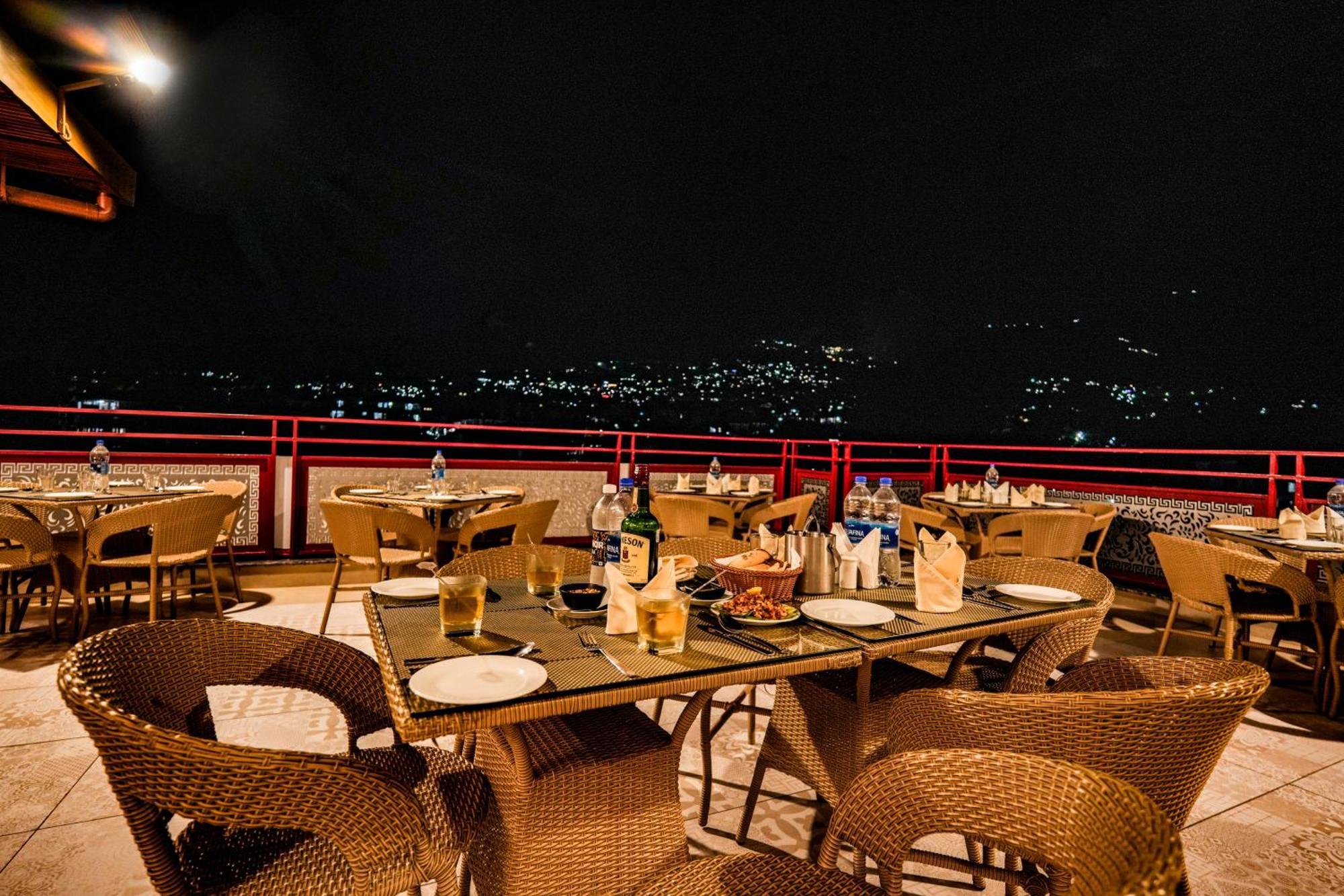 Hotel Square One By D'Polo Dharamsala Zewnętrze zdjęcie